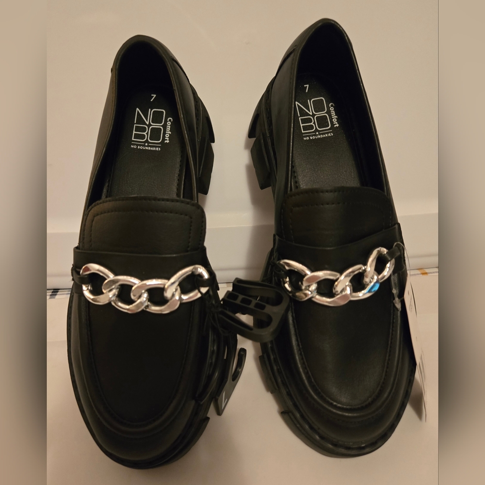NOBO Black Loafers with Silver Chain